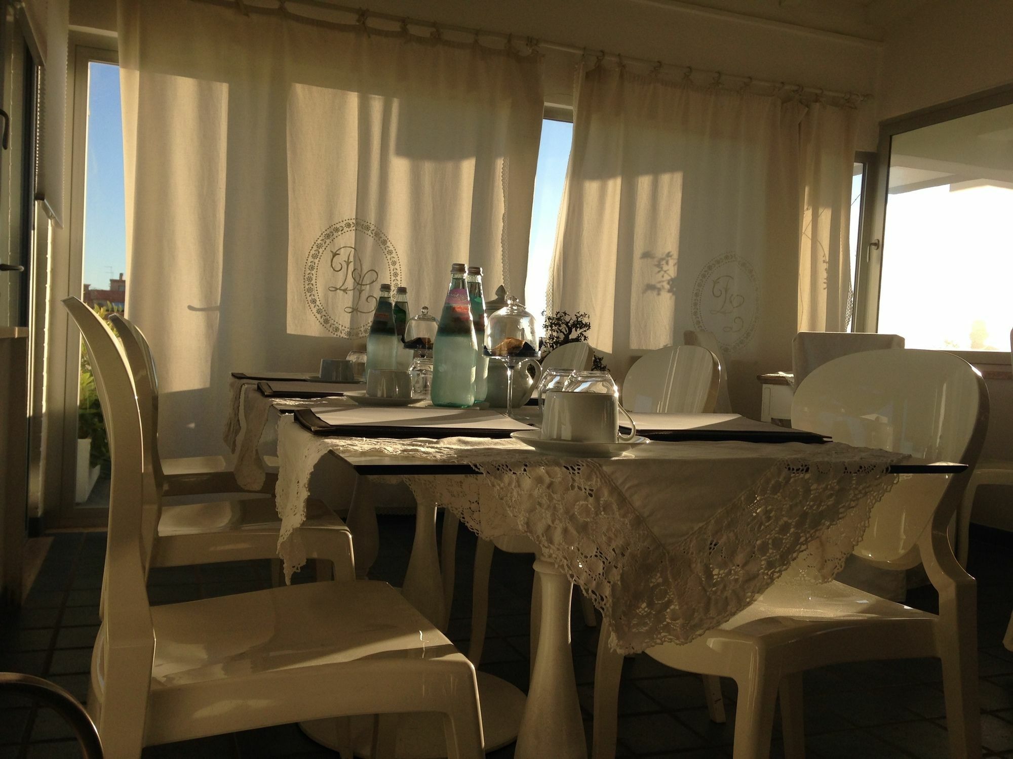 Domus Lina Hotel Fiumicino Exterior foto
